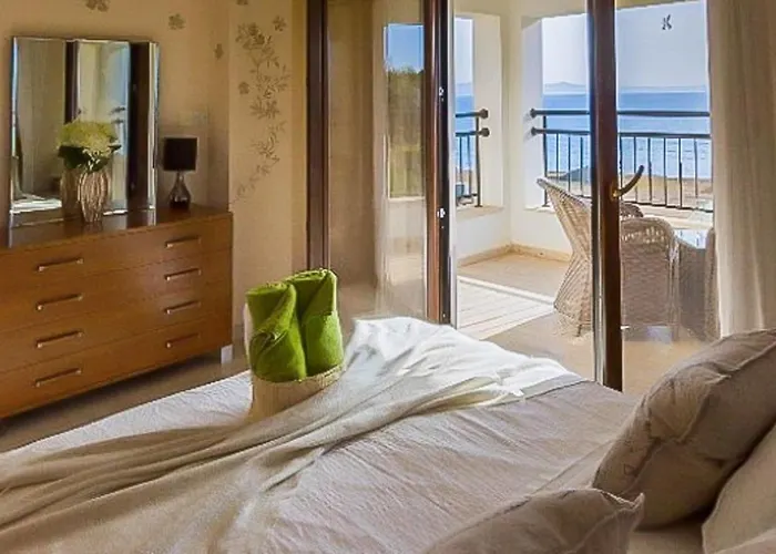 Villa Agnanti Exceptional Secluded Tranquil Sunset Beach Villa